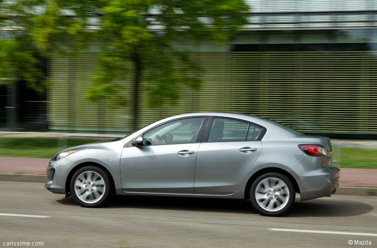 Mazda 3 2 restylage 2011 4 portes