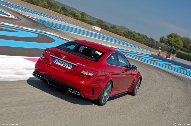 Mercedes C 63 AMG Black Series Série spéciale 2012