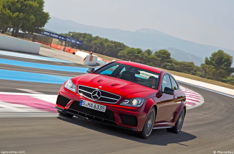 Mercedes C 63 AMG Black Series Série spéciale 2012