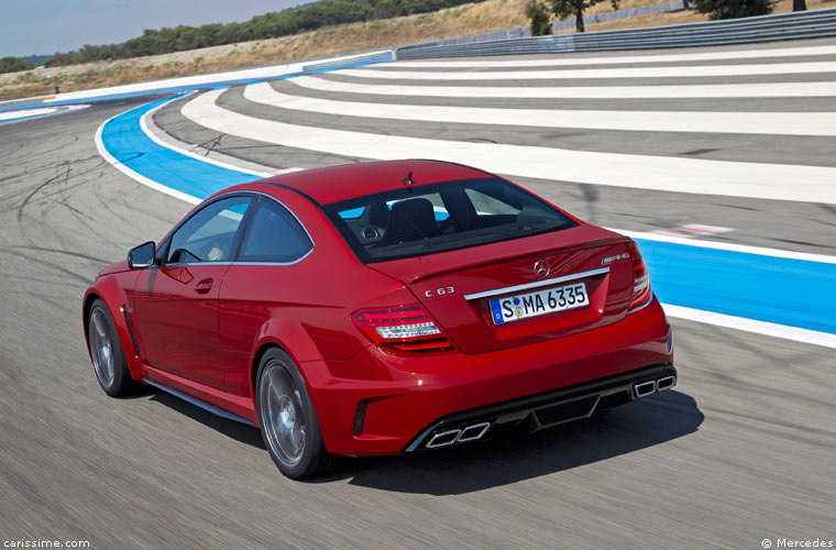 Mercedes C 63 AMG Black Series Série spéciale 2012