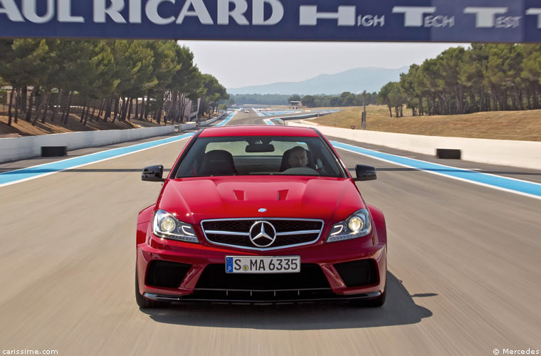 Mercedes C 63 AMG Black Series Série spéciale 2012