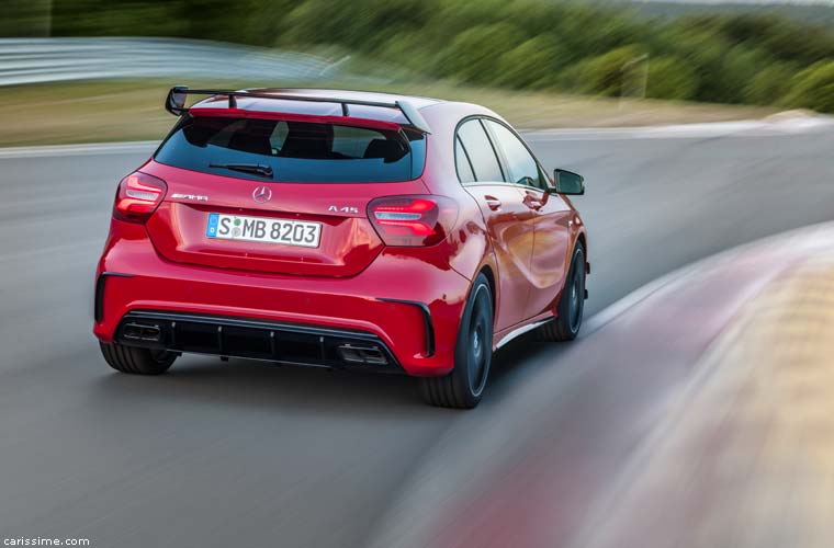 Mercedes AMG A 45 2015