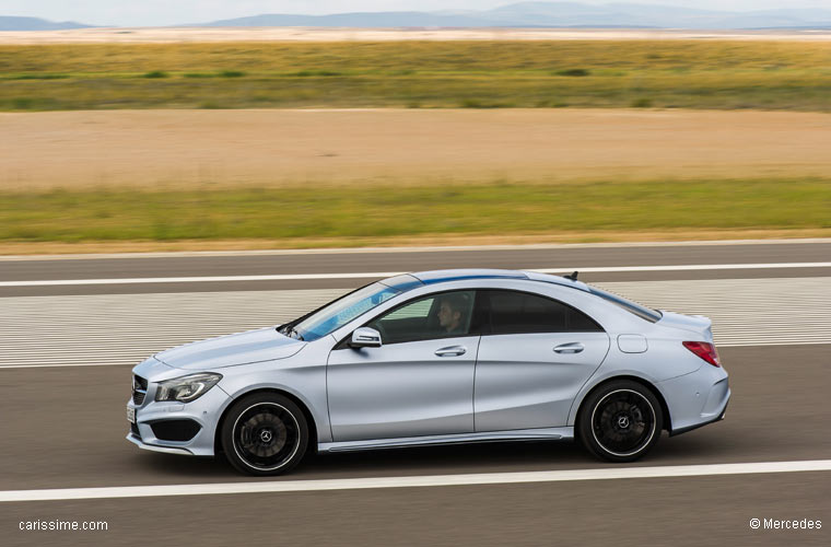 Mercedes CLA Voiture Compacte 2013