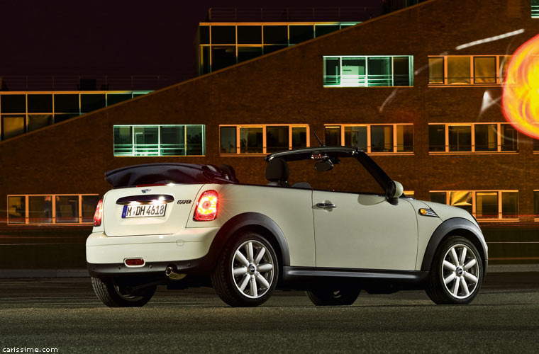 MINI 2 Cooper Cabriolet 2009