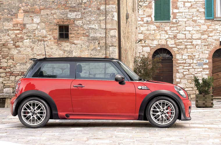 MINI 2 John Cooper Works 2008 / 2010