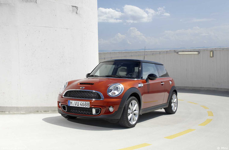 Mini 2 restylage 2010 / 2014 Voiture Polyvalente