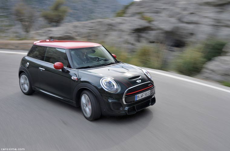 MINI 3 John Cooper Works 2015 Sportive