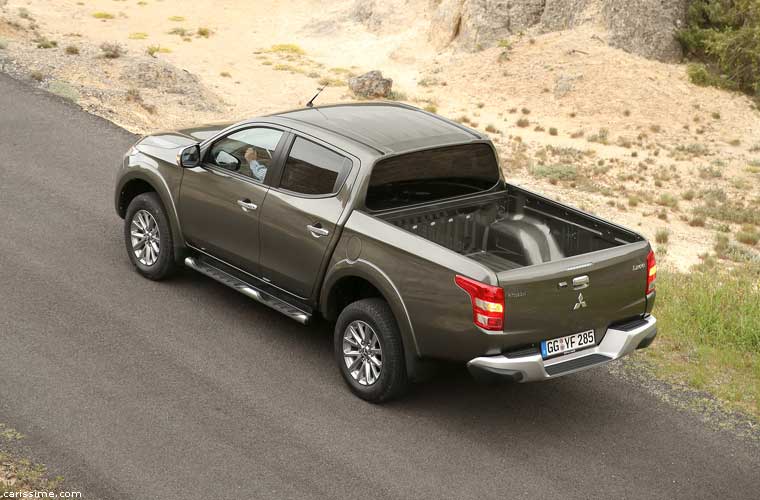 Mitsubishi L200 5 4x4 Pick-up 2015