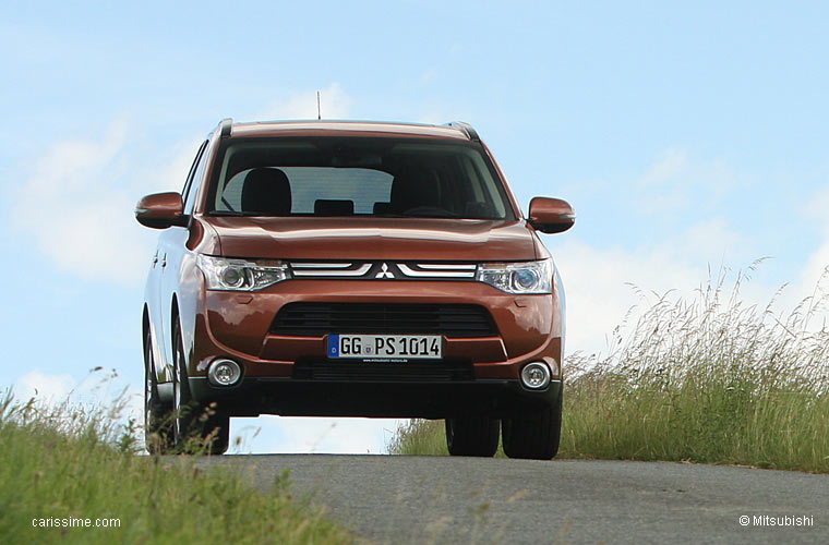 Mitsubishi Outlander 3 2012 4x4 Familial