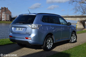 Essai Mitsubishi Outlander PHEV Electrique 4x4 2014