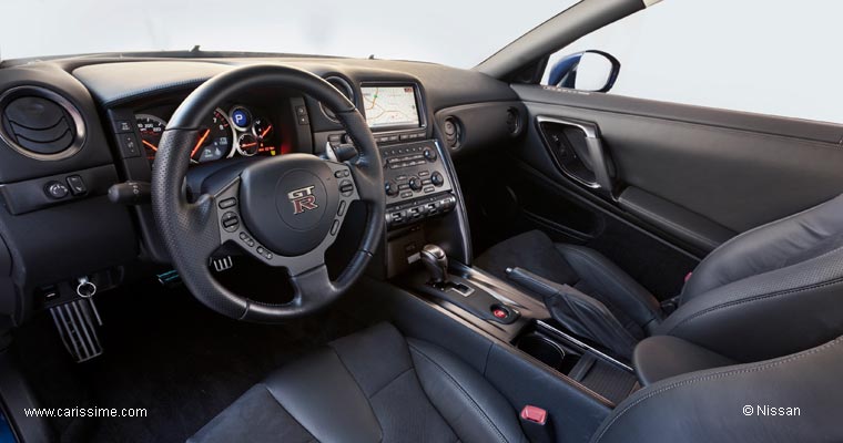 Nissan GT-R 2012