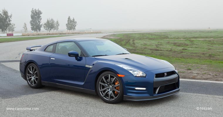 Nissan GT-R 2012