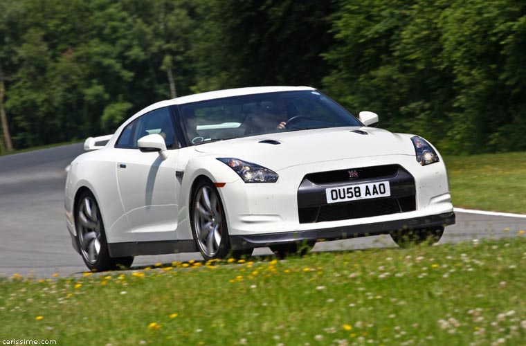 Nissan GT-R 2010