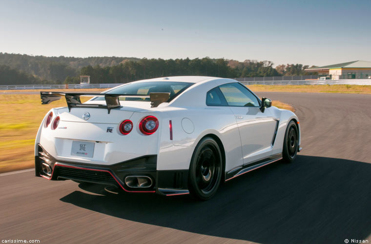 Nissan GT-R Nismo 2014