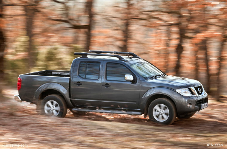 Nissan Navara 1 2010 4x4 Pick-Up