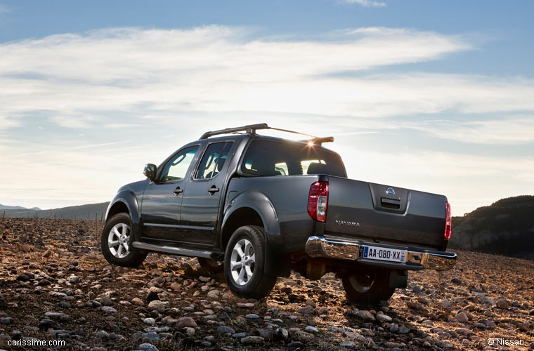 Nissan Navara 1 2010 4x4 Pick-Up