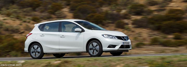 Nissan Pulsar voiture compacte 2014