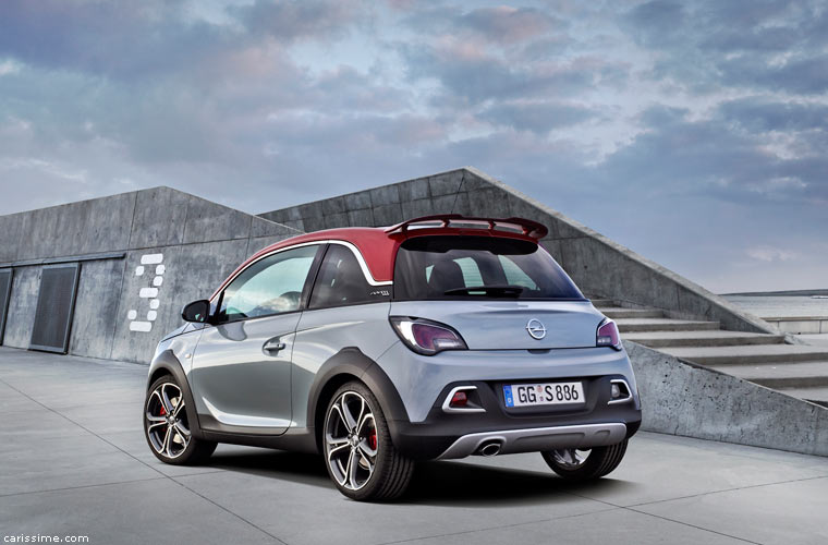 Opel Adam Rocks S 2015