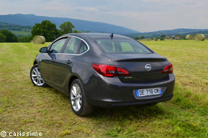 Essai Opel Astra Berline 136 ch 2014 Essai Opel Astra Berline 136 ch 2014