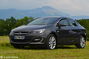 Essai Opel Astra Berline 136 ch 2014