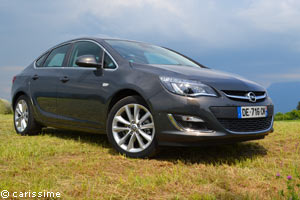 Essai Opel Astra Berline 136 ch 2014