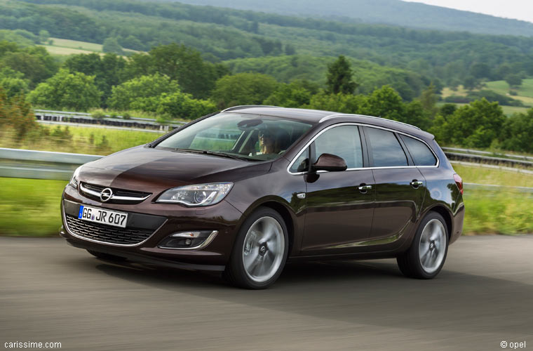 Opel Astra 4 Break 2011 / 2015