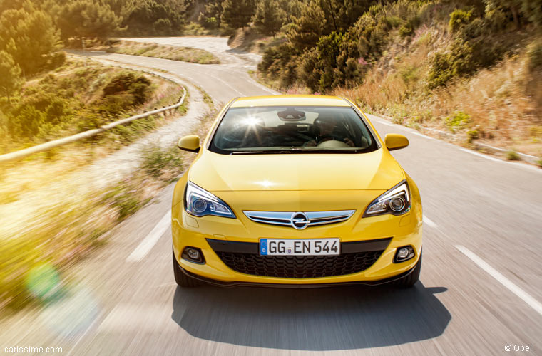 Opel Astra 4 GTC Coupé 2011 / 2015