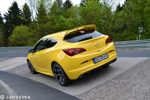 Essai Opel Astra OPC 2012 280 ch Nürburgring Essai Opel Astra OPC 2012 280 ch Nürburgring