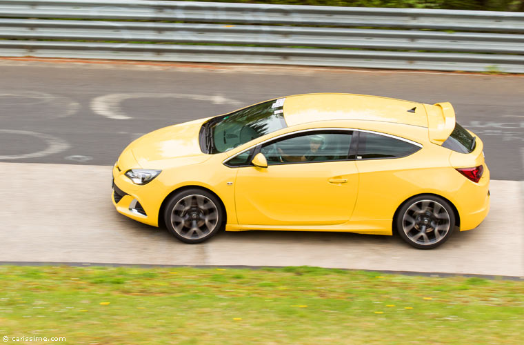 Essai Opel Astra OPC 2012 280 ch Nrburgring