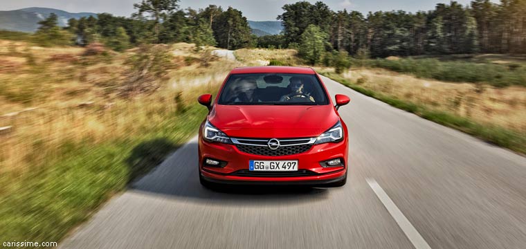 Opel Astra 5 voiture compacte 2015