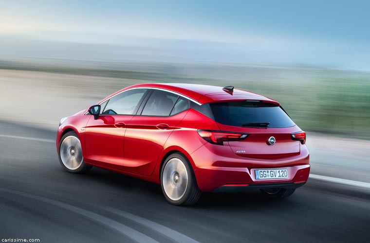 Opel Astra 5 voiture compacte 2015