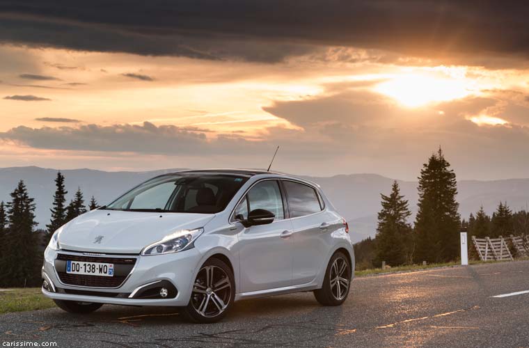 Peugeot 208 2015