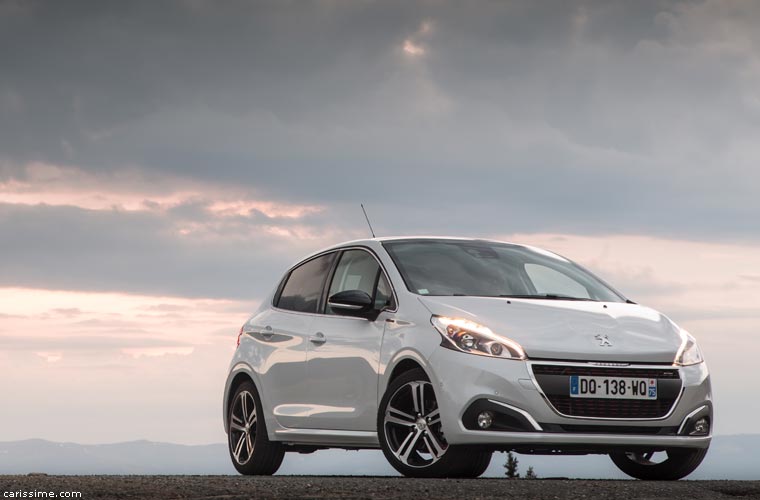 Peugeot 208 2015