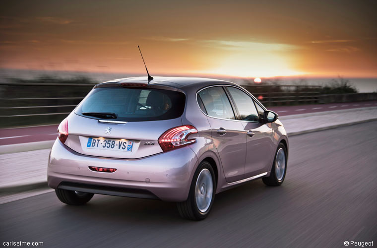 Peugeot 208 Citadine Polyvalente 2012