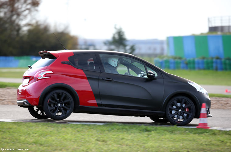 Essai Peugeot 208 GTI 30th 2014