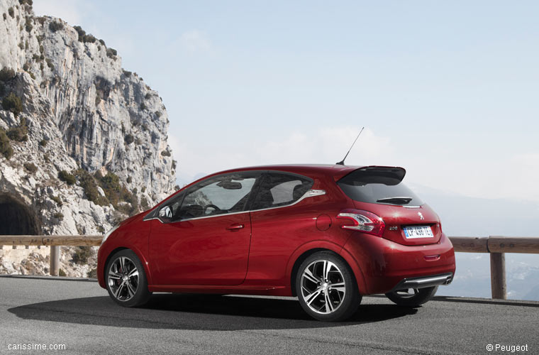 Peugeot 208 GTi 2013