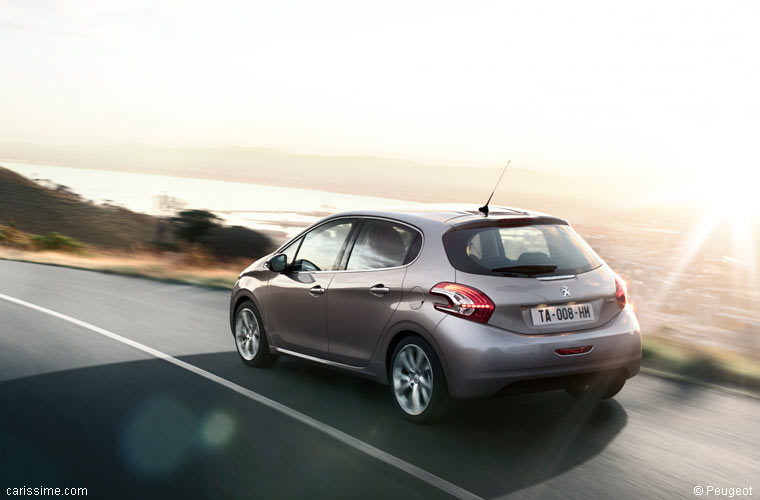 Peugeot 208 Citadine Polyvalente 2012