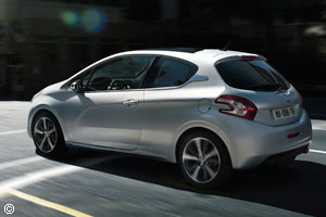 Peugeot 208 Citadine Polyvalente 2012 Peugeot 208 Citadine Polyvalente 2012