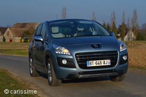 Peugeot 3008 Hybrid4 Essai Carissime