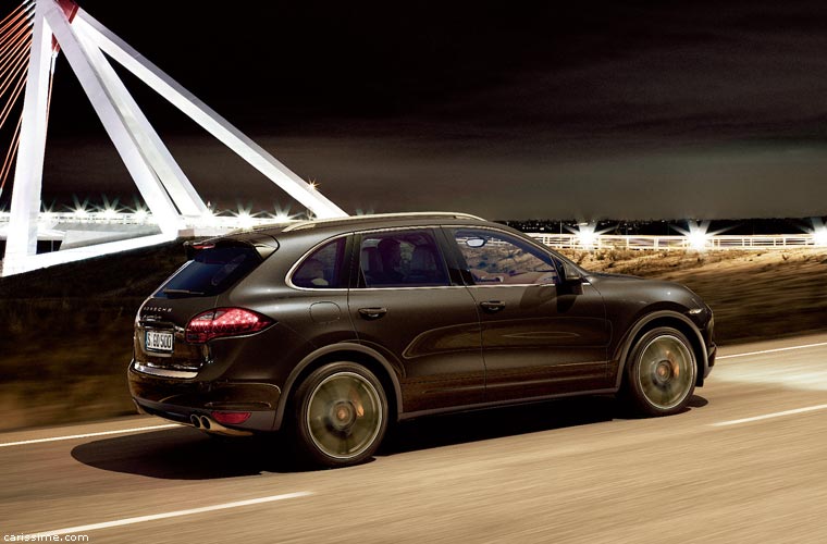 Porsche Cayenne 2 SUV de Luxe 2010 / 2014