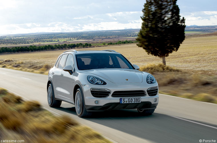 Porsche Cayenne 2 SUV de Luxe 2010 / 2014