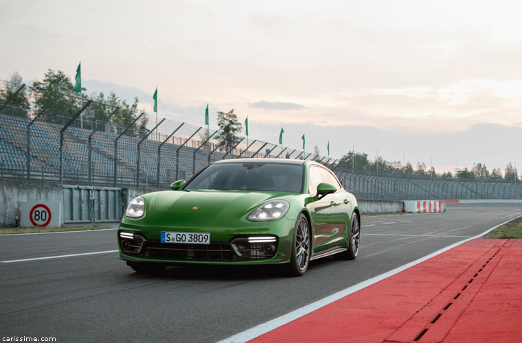 Porsche Panamera GTS 2018