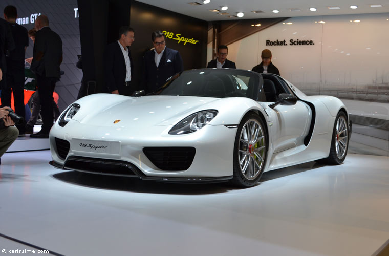 Porsche Salon Automobile Genève 2015