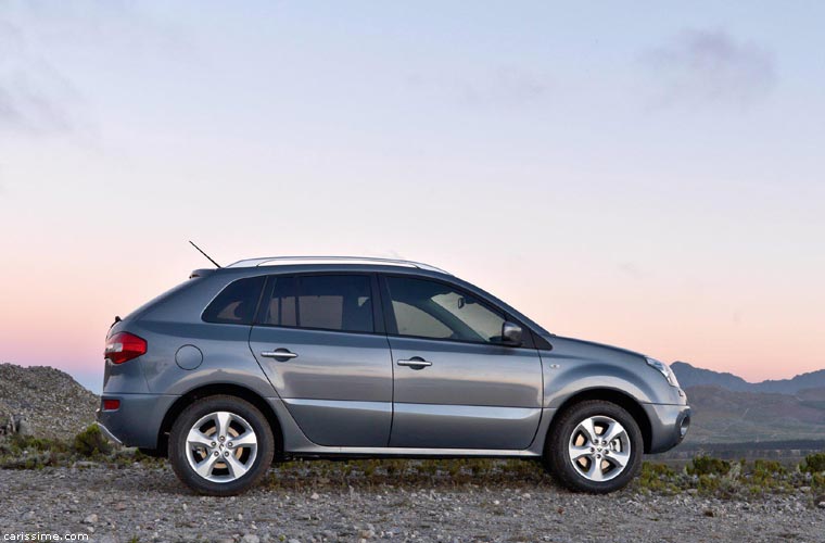 Renault Koleos SUV Compact 2008