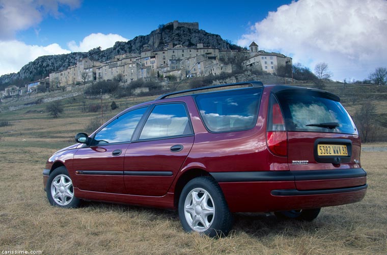 Renault Laguna 1 1994 voiture Familiale