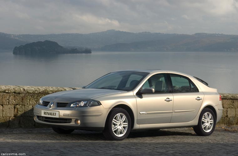 Renault Laguna 2 2005 voiture Familiale