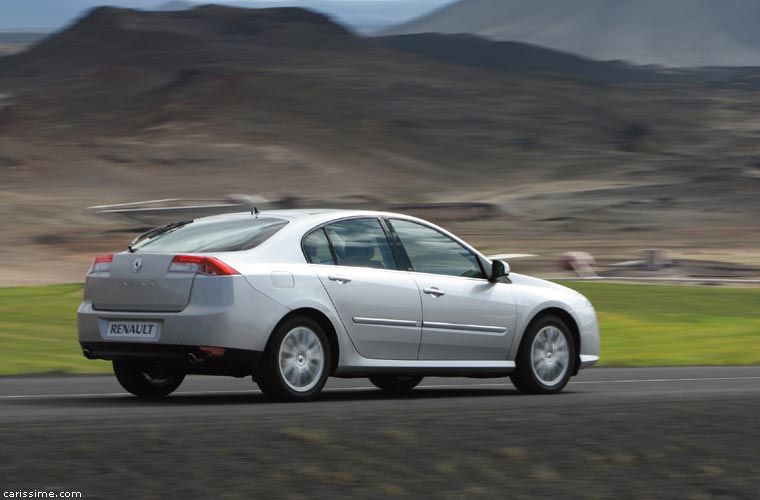 Renault Laguna 3 2007 voiture Familiale