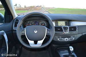 RENAULT LAGUNA III RESTYLAGE 2010 Essai Carissime