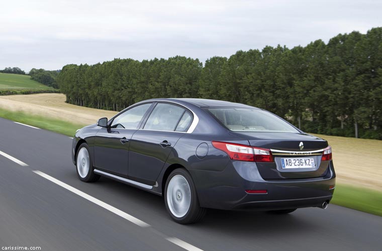 Renault Latitude Routière 2011