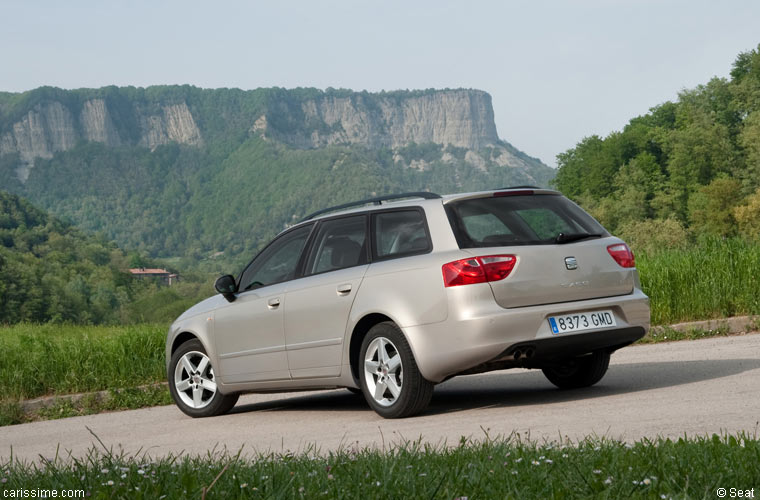 Seat Exeo ST Break Familial 2009 / 2013